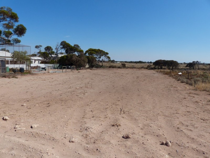 49 Smith Road, Ceduna SA 5690