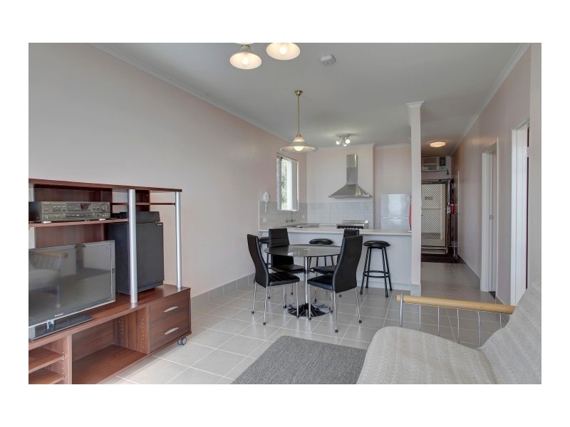 1/30 Lincoln Highway, Port Lincoln SA 5606