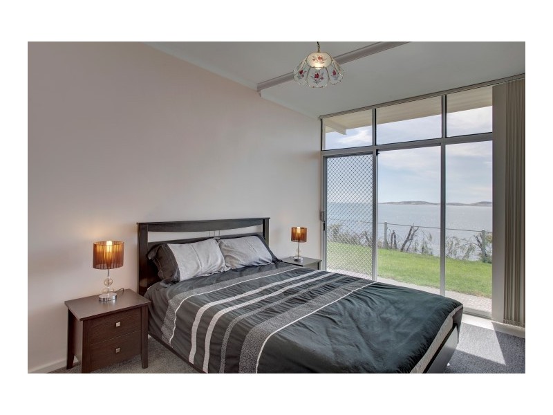 1/30 Lincoln Highway, Port Lincoln SA 5606