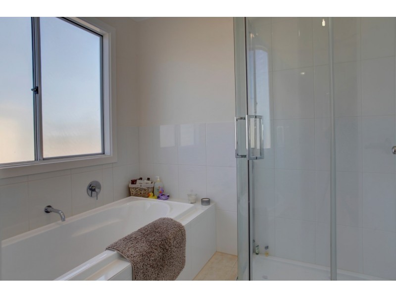 7 Benjamin Road, Poonindie SA 5607