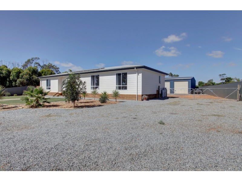 7 Benjamin Road, Poonindie SA 5607