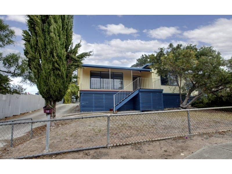 20 Follett Street, Port Lincoln SA 5606