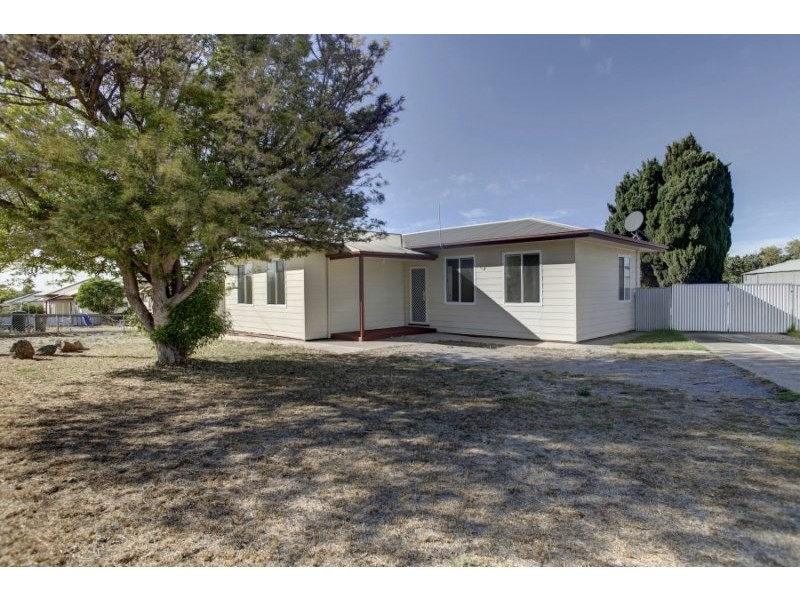 2 Heath Street, Port Lincoln SA 5606