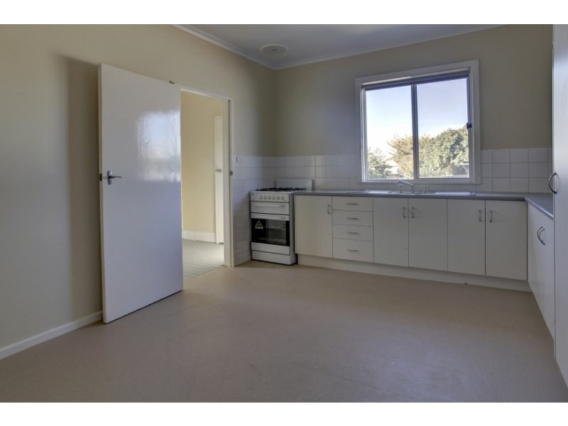 2 Heath Street, Port Lincoln SA 5606
