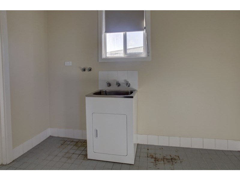 2 Heath Street, Port Lincoln SA 5606