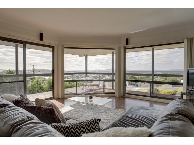 54 Sleaford Terrace, Port Lincoln SA 5606
