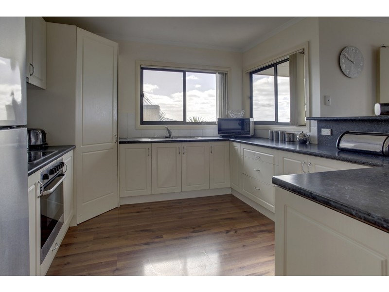 54 Sleaford Terrace, Port Lincoln SA 5606