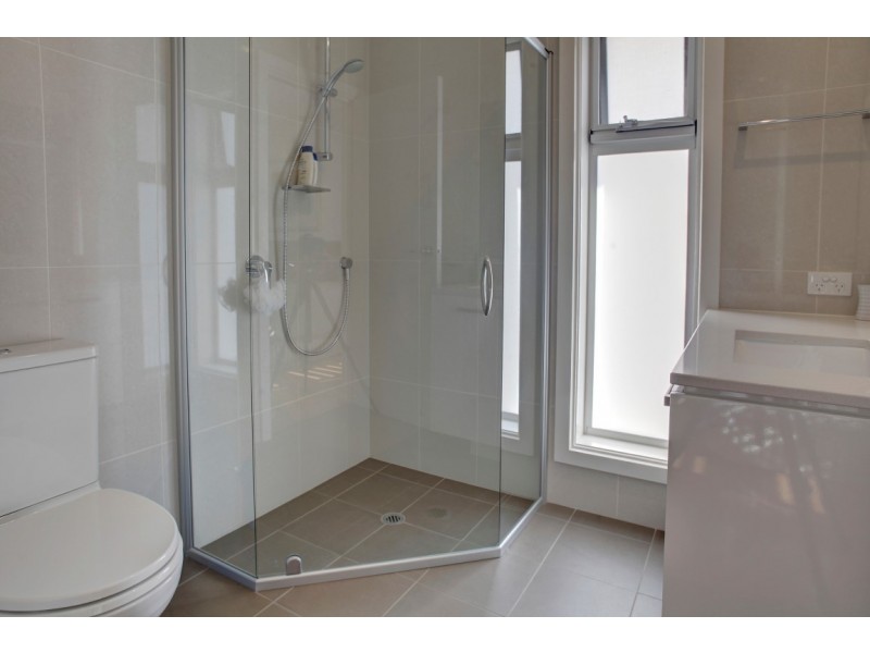 9 Calais Avenue, Port Lincoln SA 5606