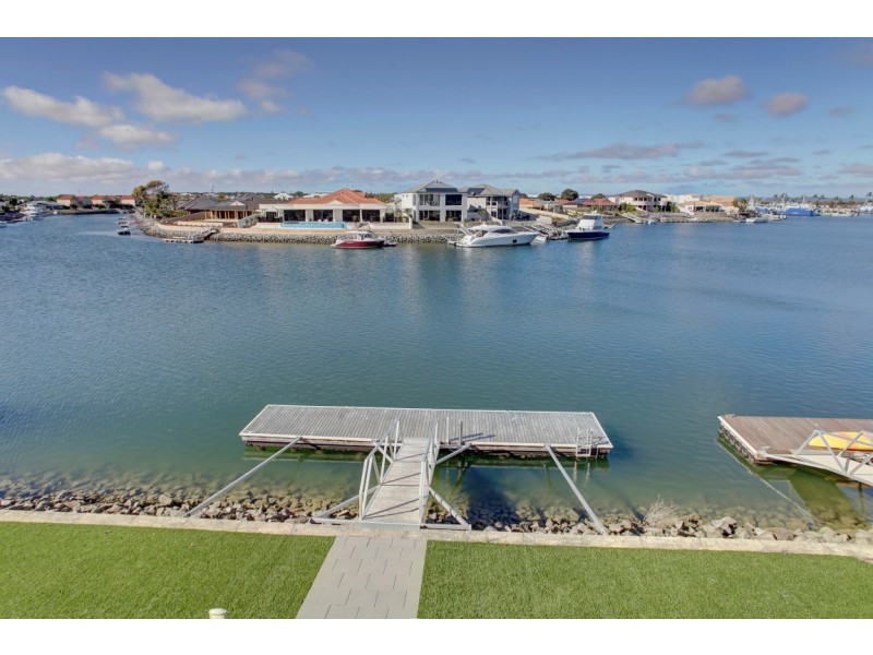 9 Calais Avenue, Port Lincoln SA 5606