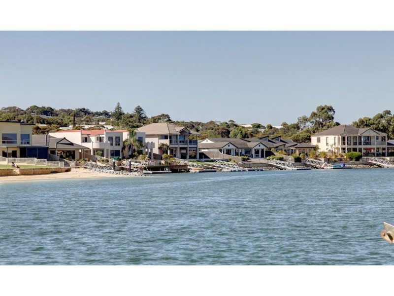 9 Calais Avenue, Port Lincoln SA 5606