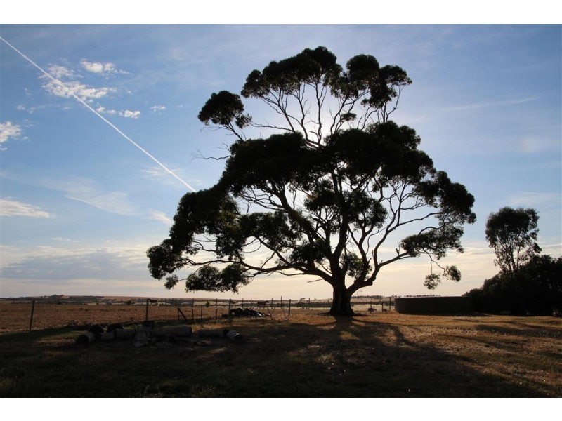 2338 Flinders Highway, Port Lincoln SA 5606