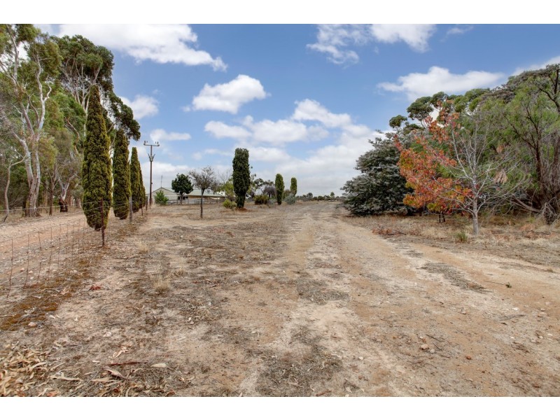 2338 Flinders Highway, Port Lincoln SA 5606