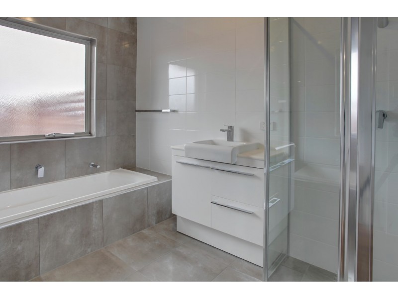 11 Windamere Crescent, Port Lincoln SA 5606