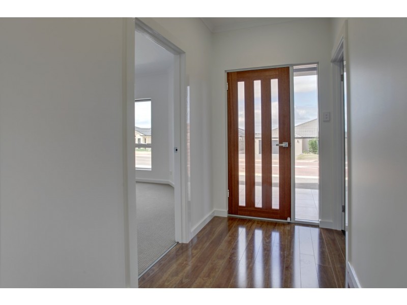 11 Windamere Crescent, Port Lincoln SA 5606