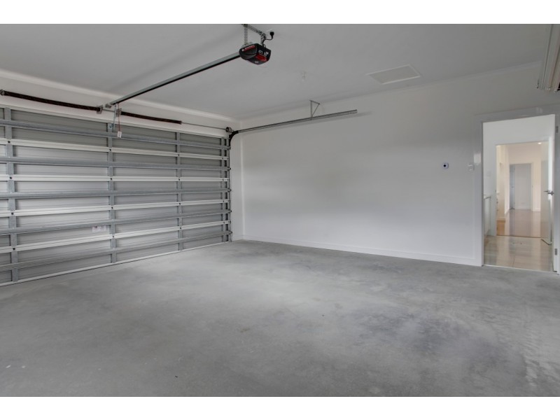 11 Windamere Crescent, Port Lincoln SA 5606