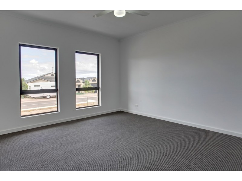 15 Windamere Crescent, Port Lincoln SA 5606