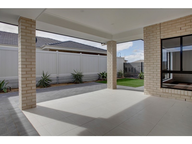 15 Windamere Crescent, Port Lincoln SA 5606