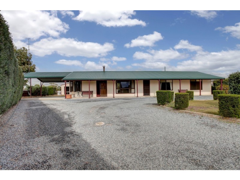 222 – 223 Second Street, Wangary SA 5607