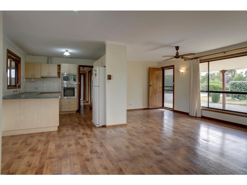 222 – 223 Second Street, Wangary SA 5607