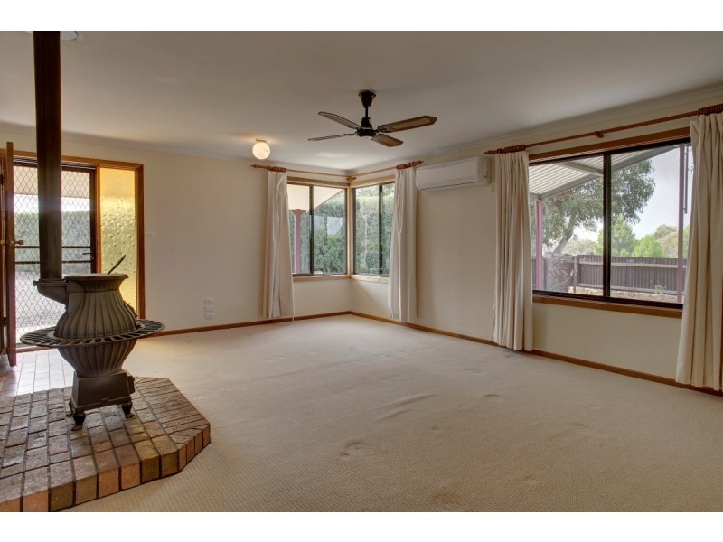 222 – 223 Second Street, Wangary SA 5607