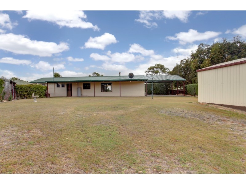 222 – 223 Second Street, Wangary SA 5607