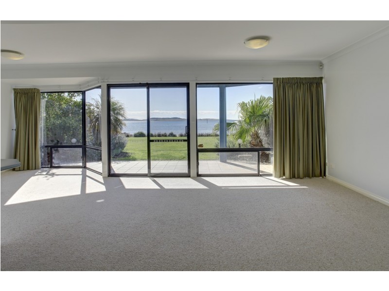 2/20 South Point Drive, Port Lincoln SA 5606