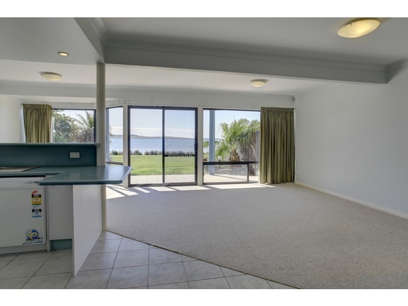 2/20 South Point Drive, Port Lincoln SA 5606