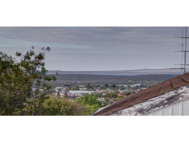 5 Ridgeway Street, Port Lincoln SA 5606