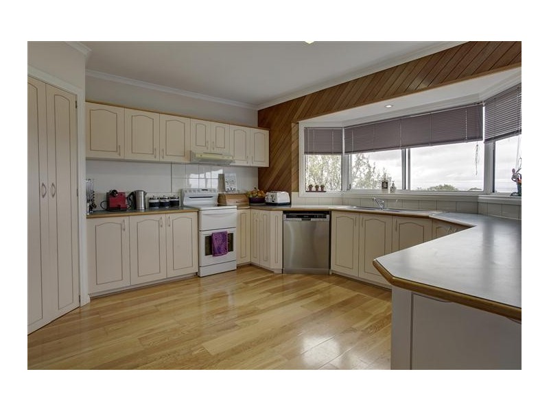 73 Wavell Road, Port Lincoln SA 5606