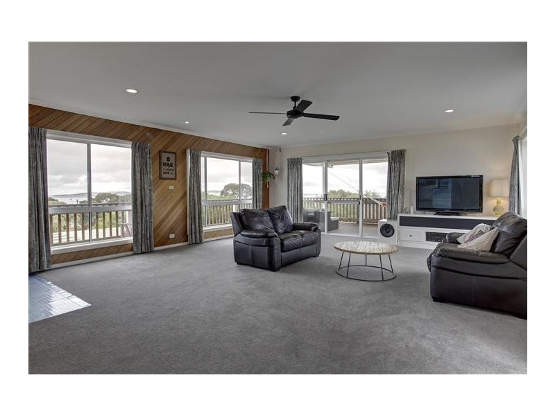 73 Wavell Road, Port Lincoln SA 5606