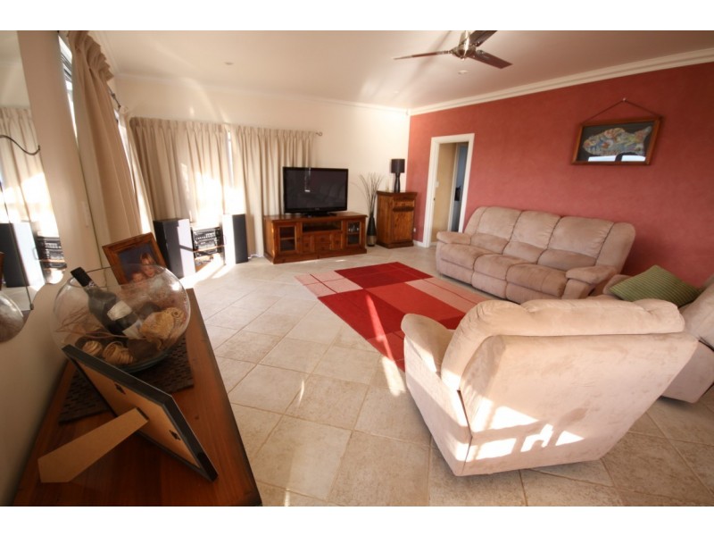 24 Hambidge street, THEVENARD, Ceduna SA 5690