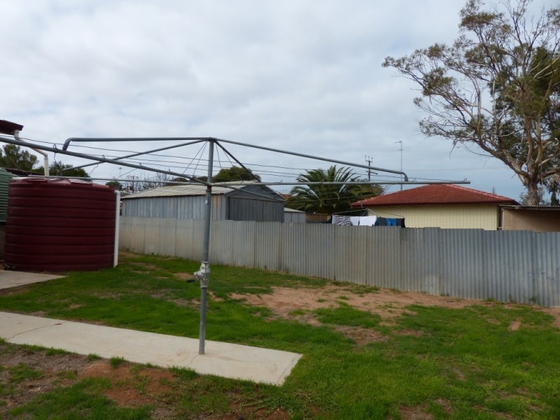 2 Chadwick Street, Ceduna SA 5690
