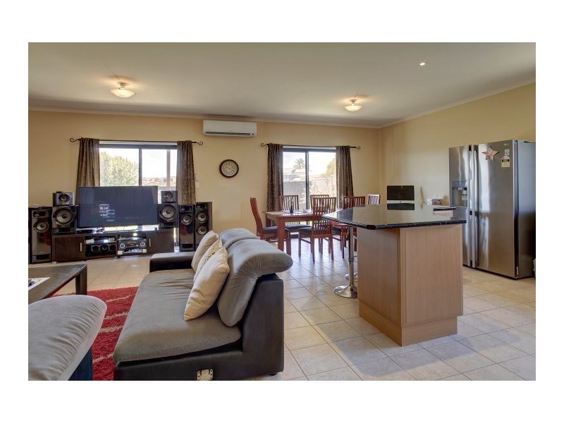 2/15 Cove View Drive, Port Lincoln SA 5606