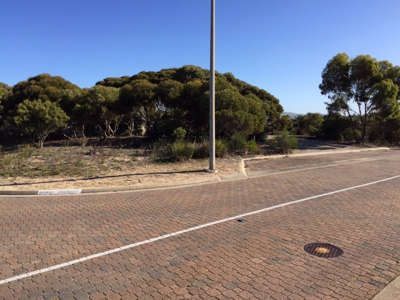 2 Bridge Crescent, Port Lincoln SA 5606