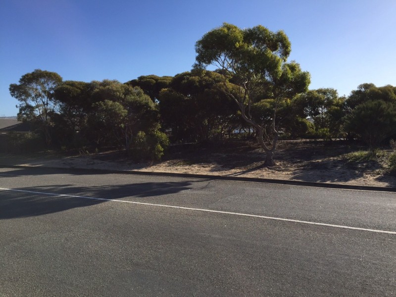 2 Bridge Crescent, Port Lincoln SA 5606