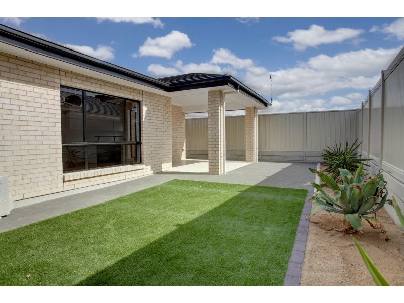 15 Windamere Crescent, Port Lincoln SA 5606