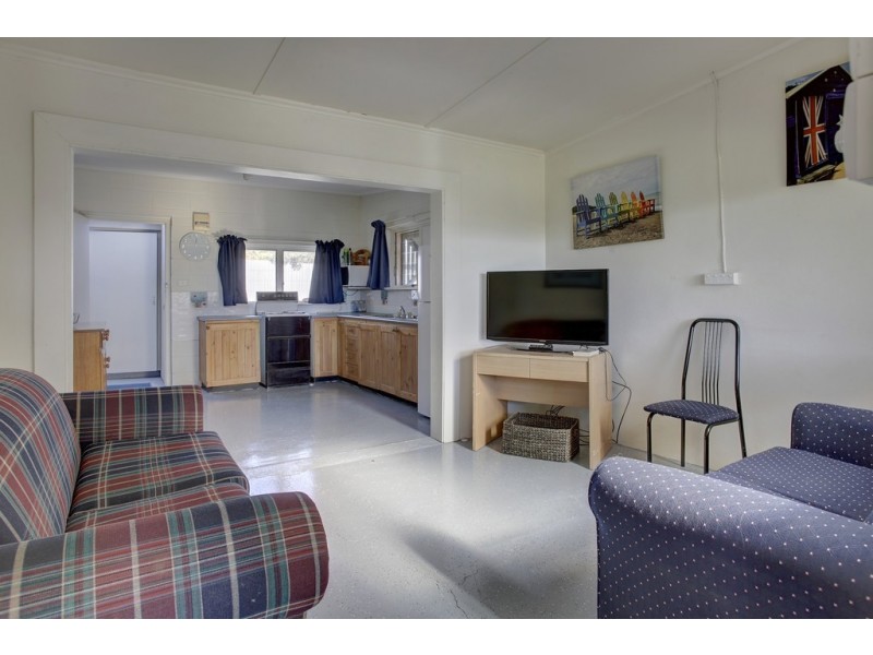 147 Esplanade, Coffin Bay SA 5607