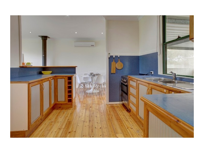 2085 Lincoln Highway (Corner of Higgins Road), Louth Bay SA 5607