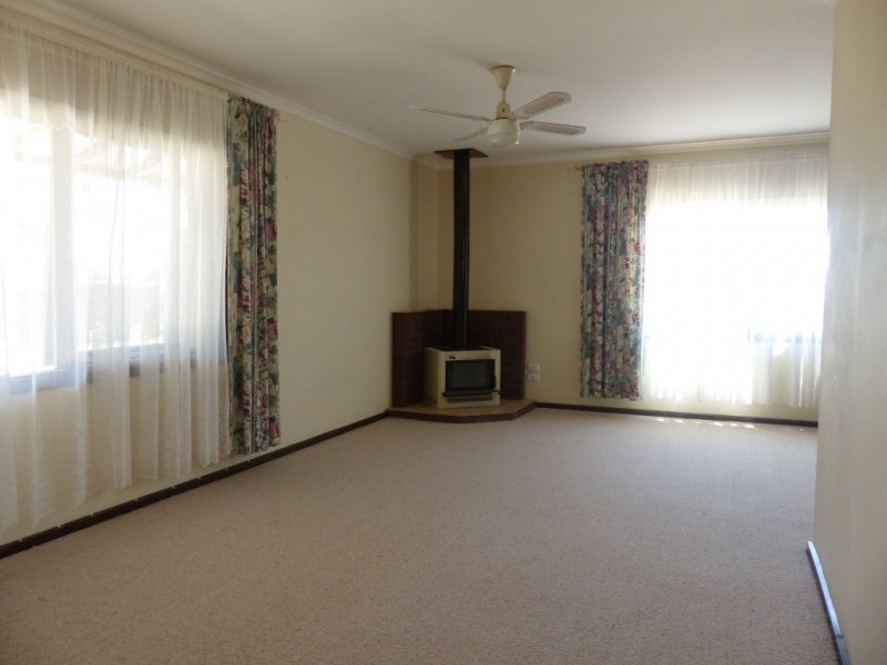 38 Seaview Tce, THEVENARD, Ceduna SA 5690