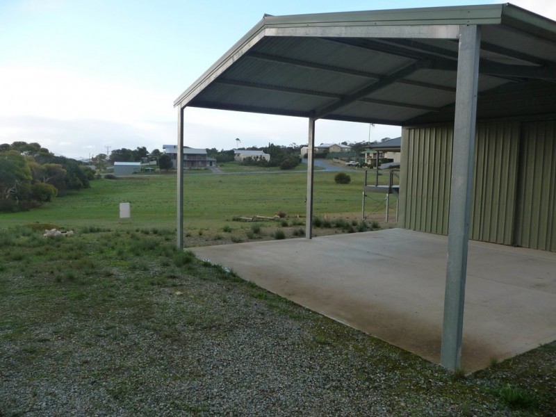 10 Brigette Avenue, Coffin Bay SA 5607