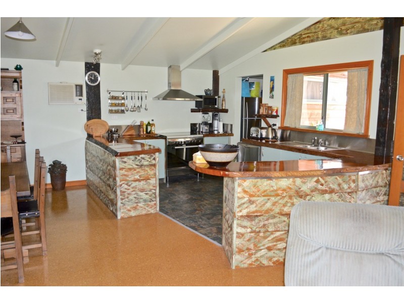 71 Greenly Ave, Coffin Bay SA 5607