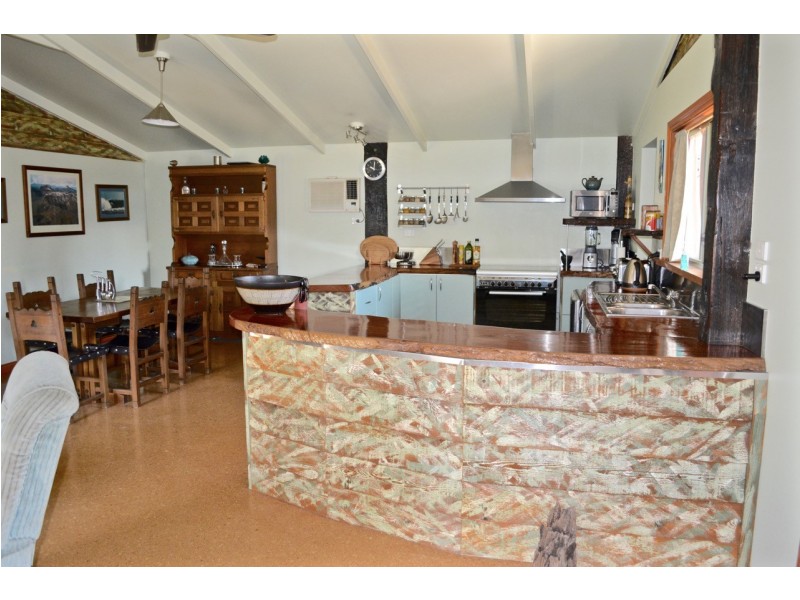 71 Greenly Ave, Coffin Bay SA 5607