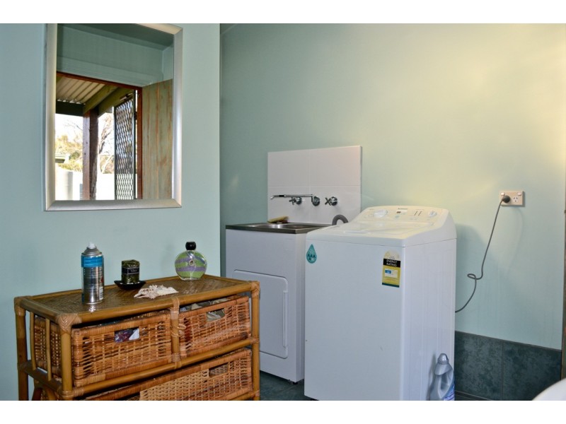 71 Greenly Ave, Coffin Bay SA 5607