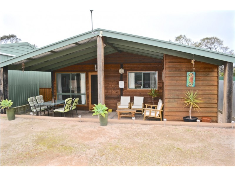 71 Greenly Ave, Coffin Bay SA 5607
