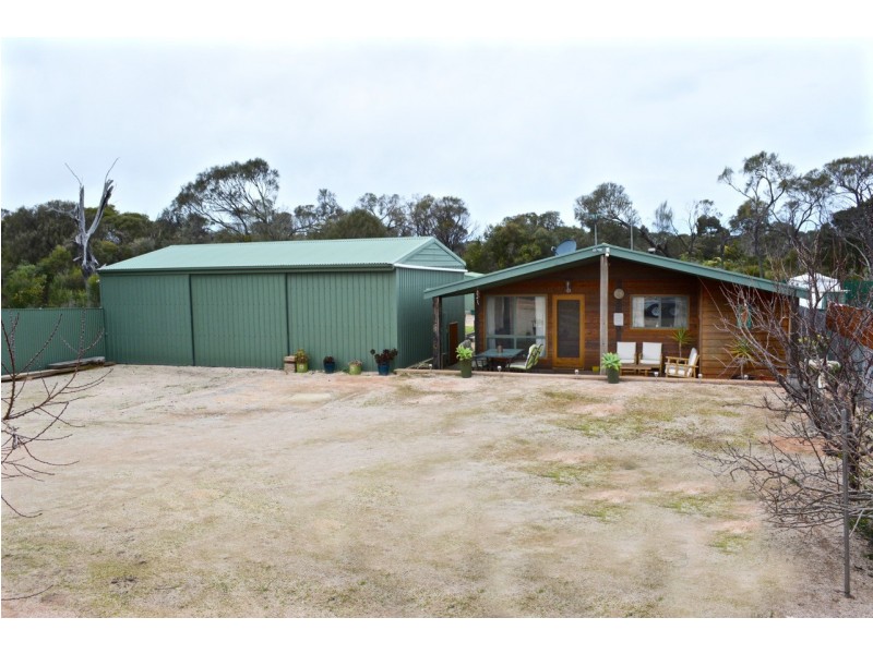 71 Greenly Ave, Coffin Bay SA 5607