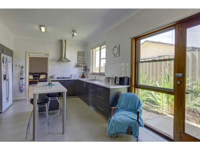 27-29 Wallis Street, Port Neill SA 5604