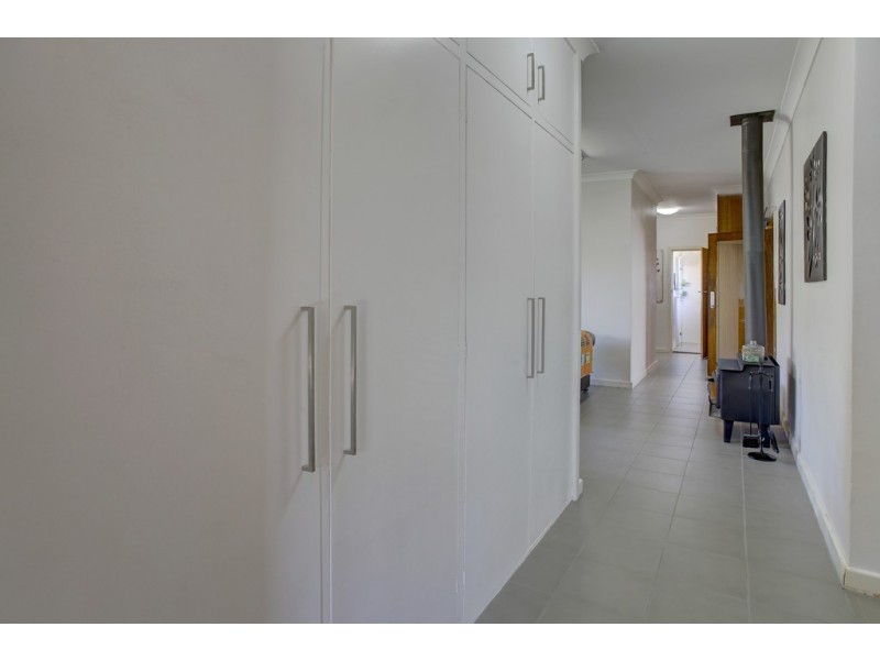 27-29 Wallis Street, Port Neill SA 5604