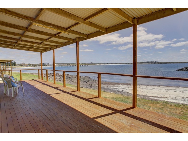 27 Cape Burr Road, Port Neill SA 5604