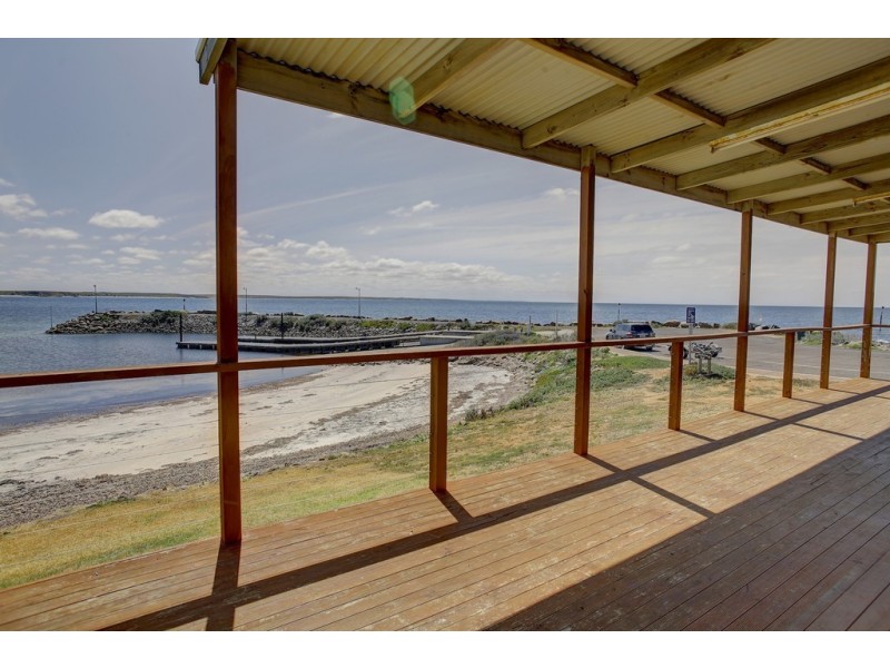 27 Cape Burr Road, Port Neill SA 5604