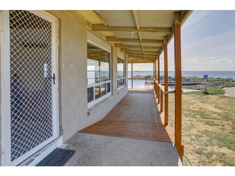 27 Cape Burr Road, Port Neill SA 5604